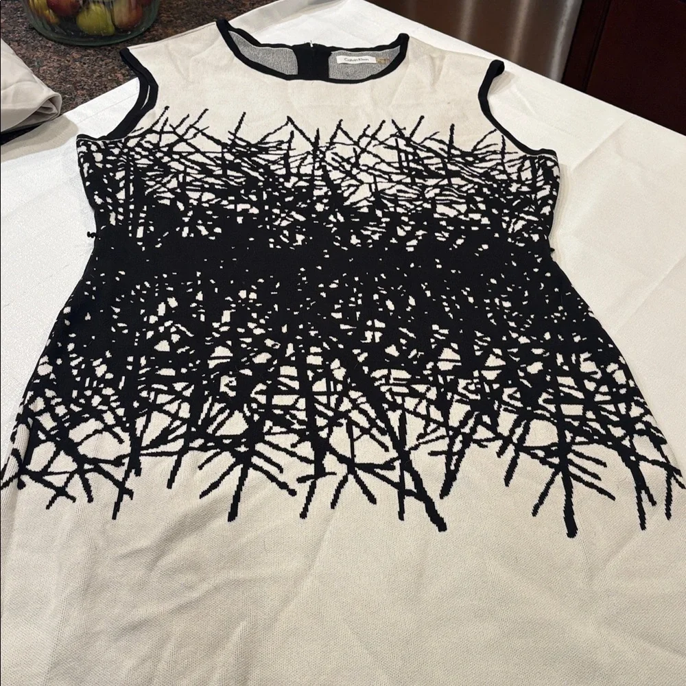 Calvin Klein Black and White Patterned Mini Dress - Picture 3 of 6